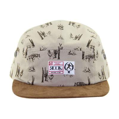 Suede Peak 5 Panel Caps Camp con corona de impresión de sublimación y correa de cuero